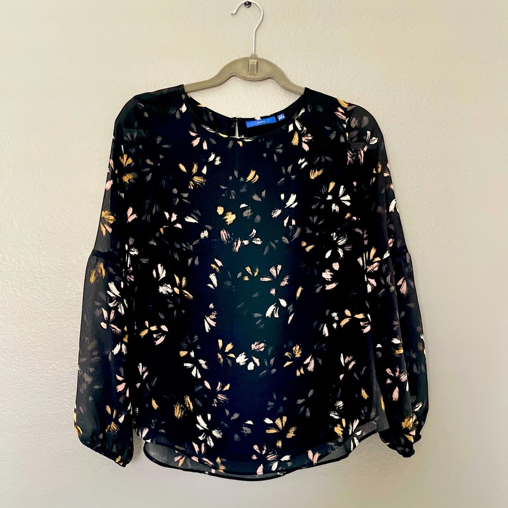 Apt 9 blouse